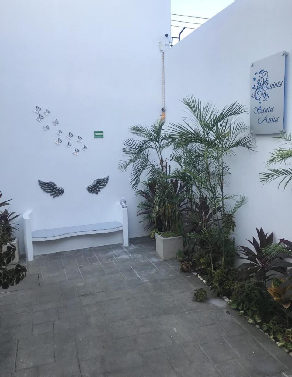 Quinta Santa Anita Hotel Playa del Carmen Exterior photo